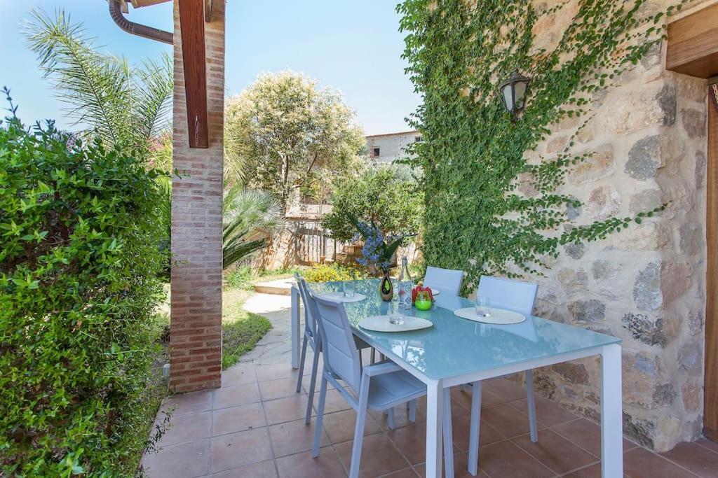 Villa Tamarit Pedralba Exterior photo